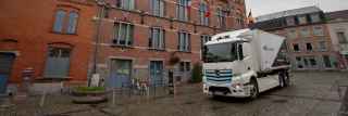 Premier camion électrique Mercedes-Benz sur les routes Belges.